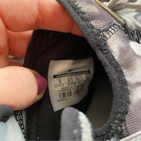 NIKE
W AIR HUARACHE RUN ULTRA PRINT - Picture 10 of 10